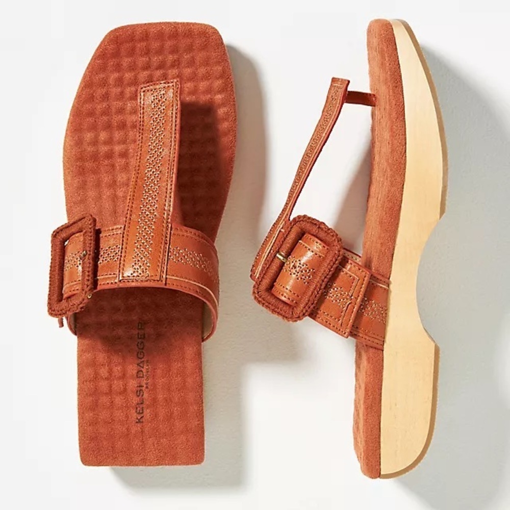 Anthropologie Kelsi Dagger Brooklyn Swag Tan Suede Leather Slip On Sandals Sz 7